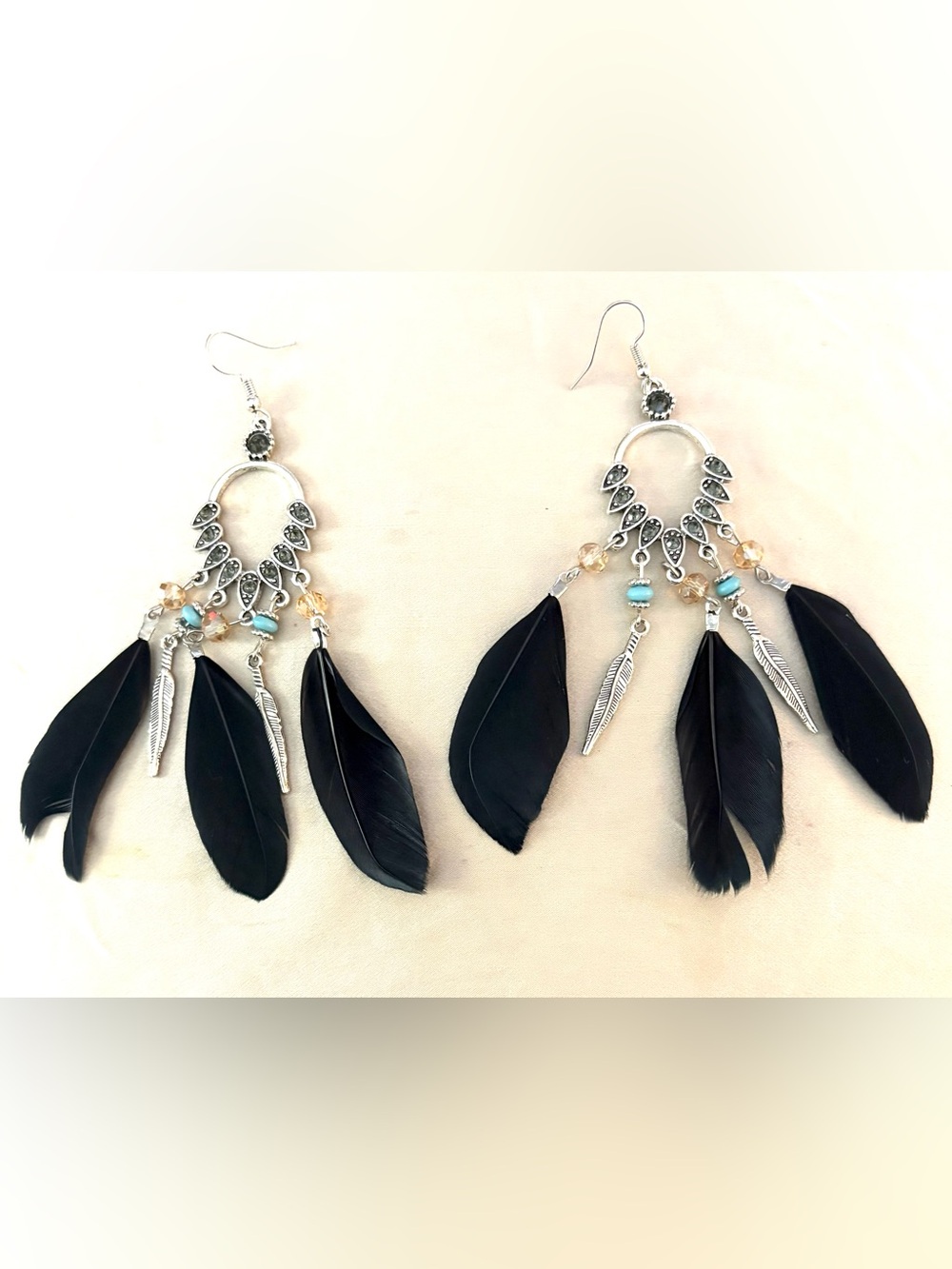 Bohemian Black Feather Dangle Earrings. NWT.